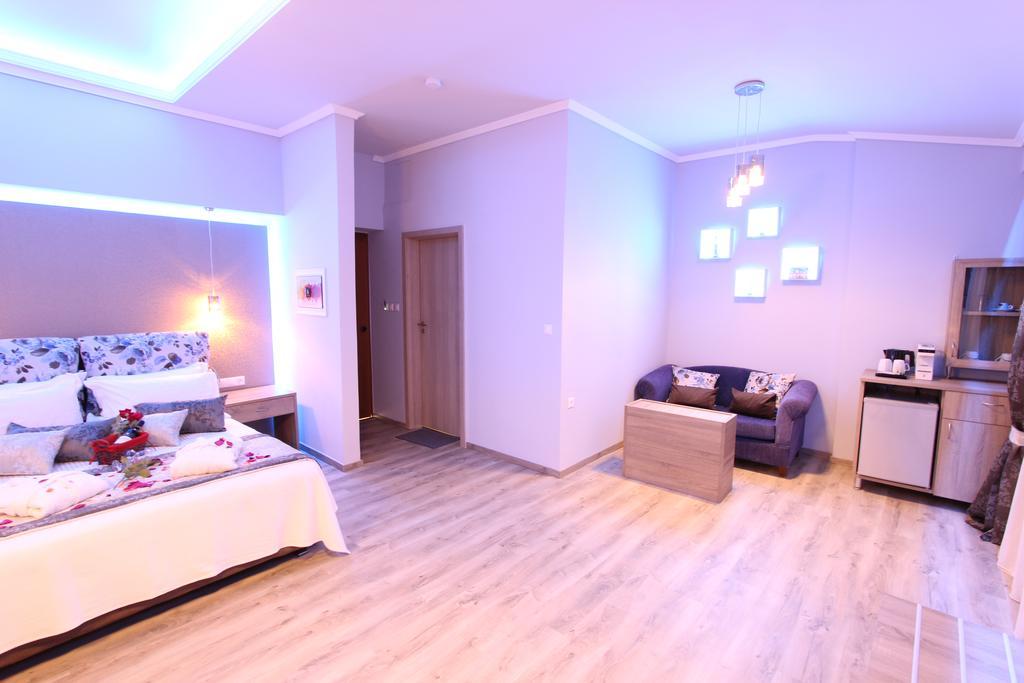 Hotel Mallas Nea Kallikrateia Dış mekan fotoğraf