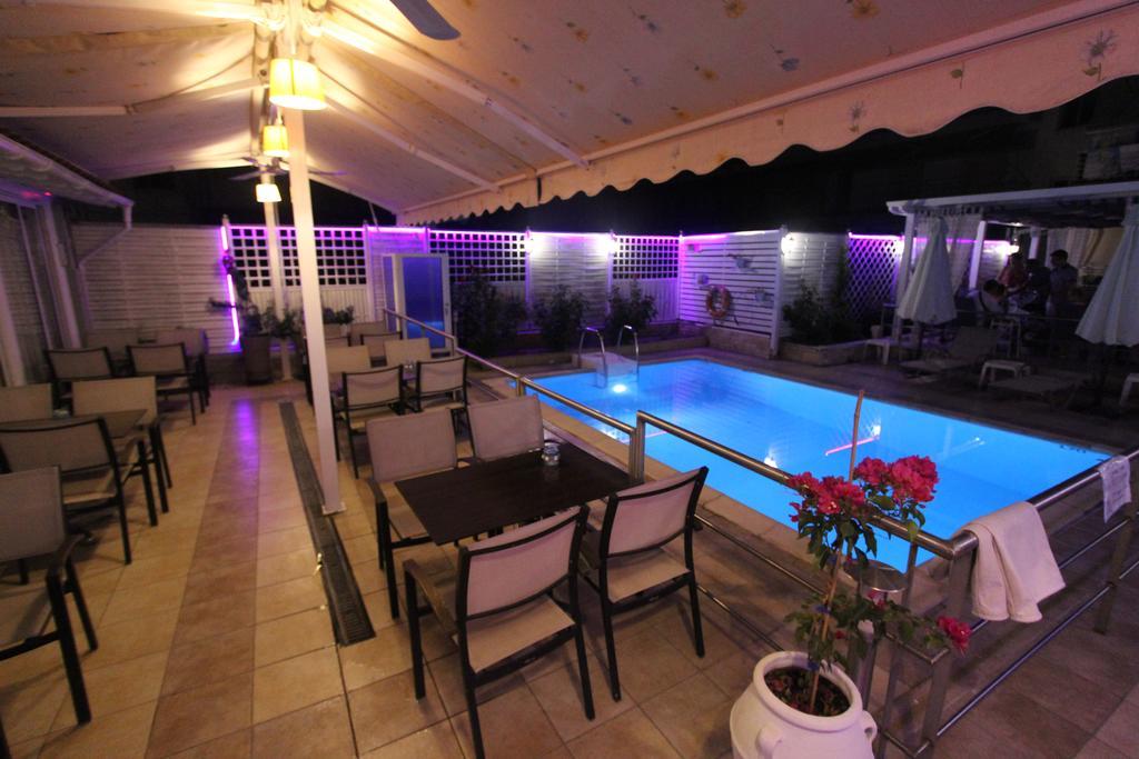 Hotel Mallas Nea Kallikrateia Dış mekan fotoğraf