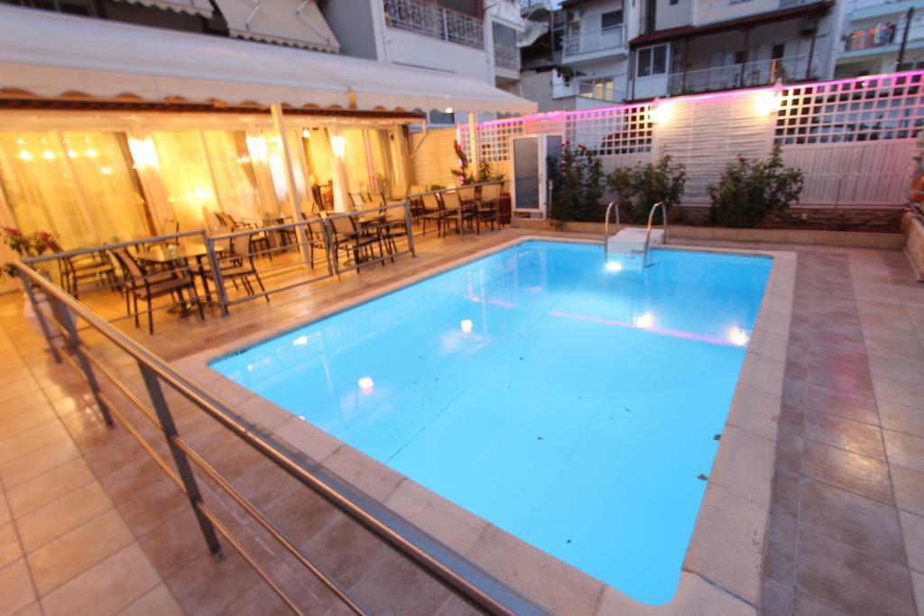Hotel Mallas Nea Kallikrateia Dış mekan fotoğraf
