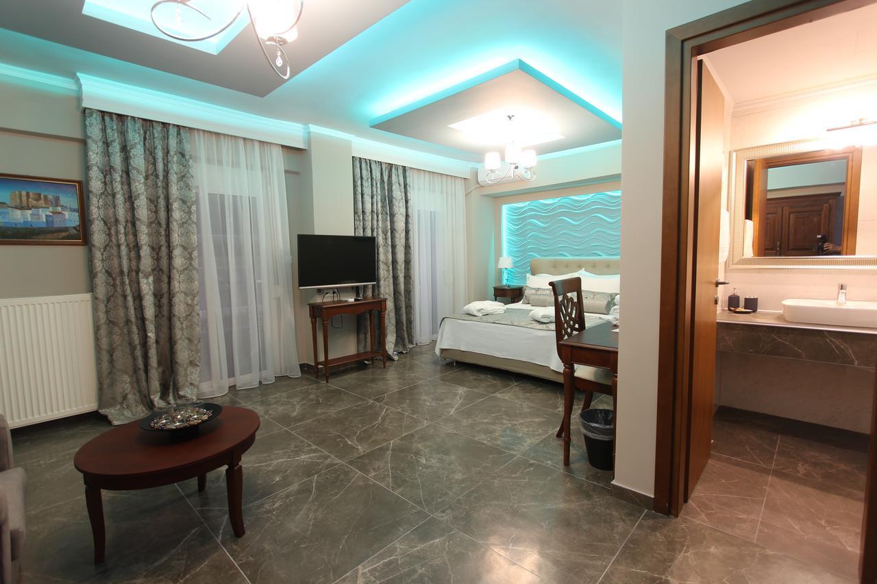 Hotel Mallas Nea Kallikrateia Dış mekan fotoğraf