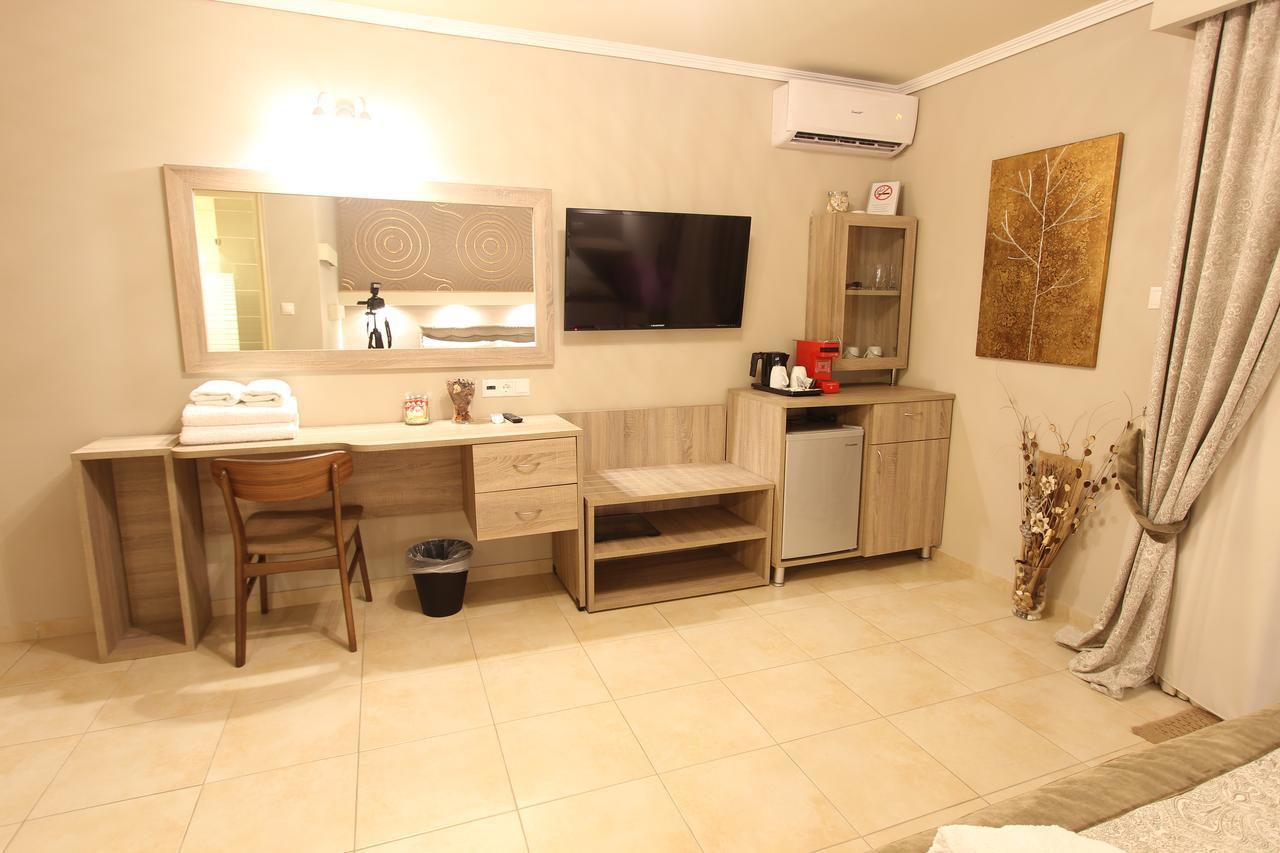 Hotel Mallas Nea Kallikrateia Dış mekan fotoğraf